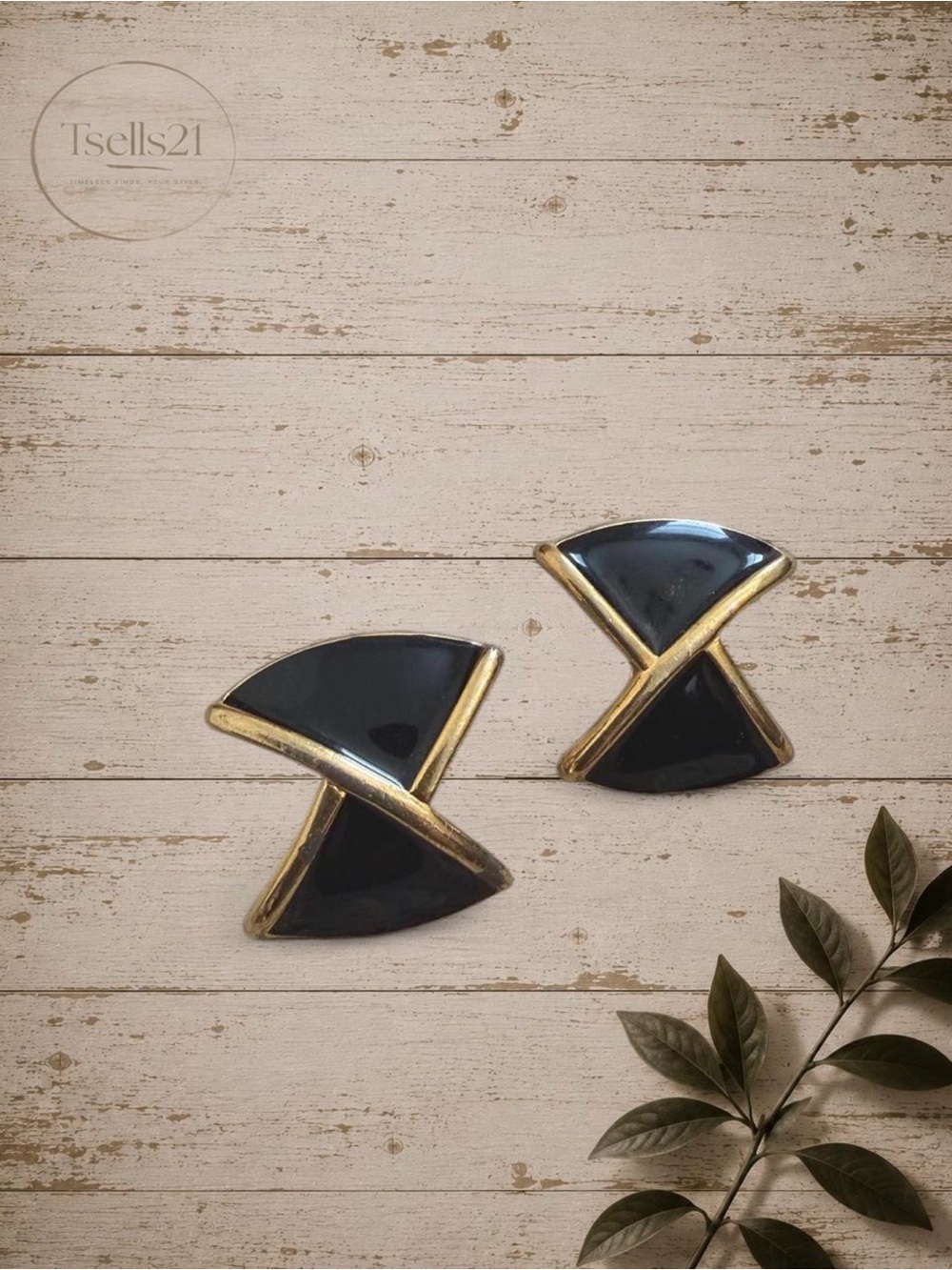 Monet Vintage 1980s Black/Gold Enamel Geometric Twist Clip-On Earrings